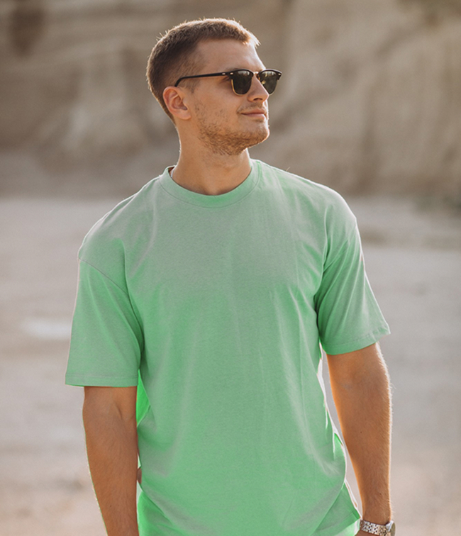 cream-tshirt-green
